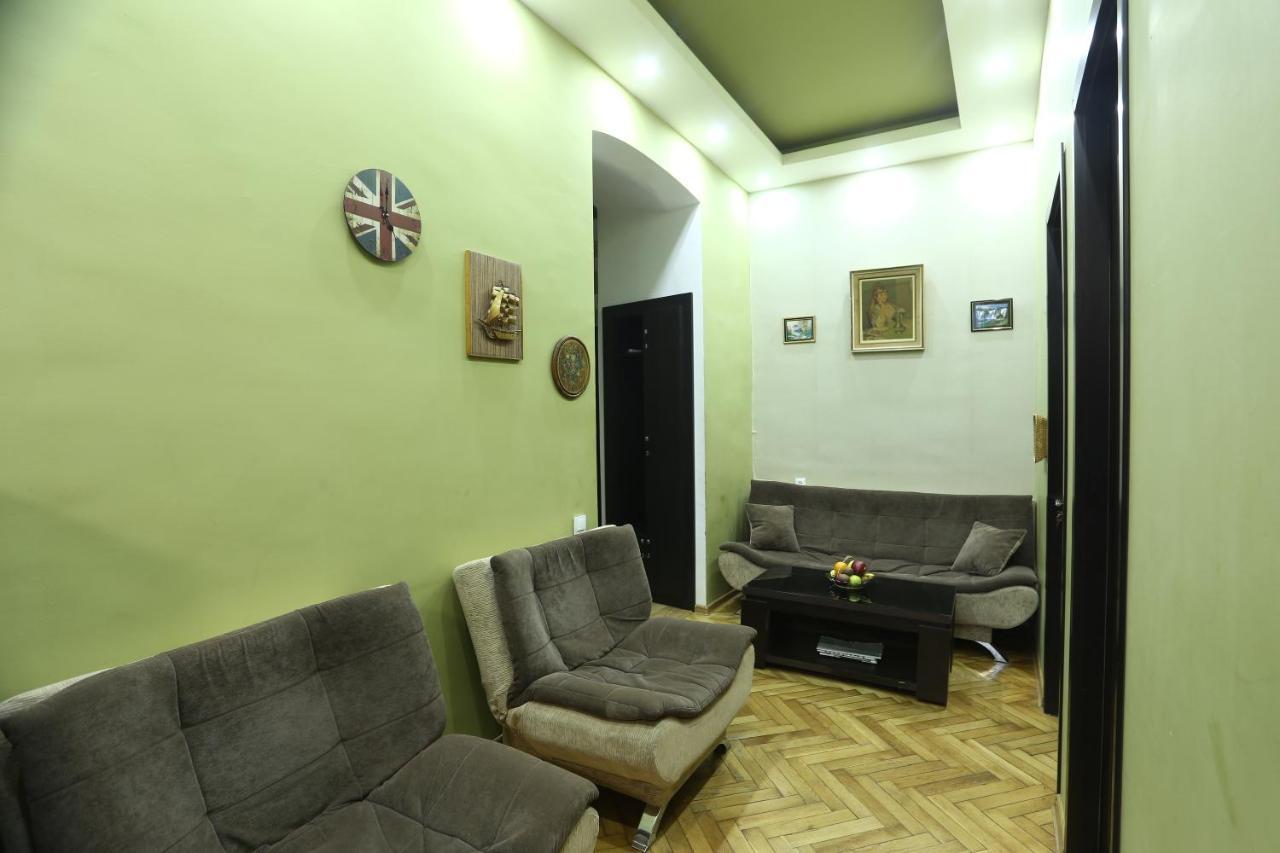 Your Home In The Centre Of Old Тбилиси Экстерьер фото